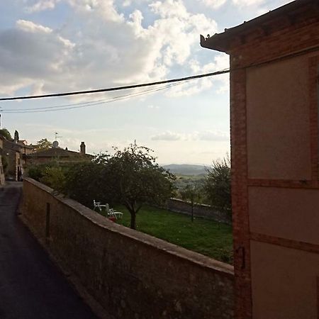 Holiday House Montepulciano - La Piana Bagian luar foto