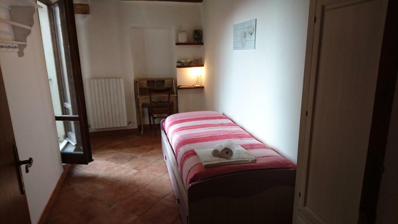 Holiday House Montepulciano - La Piana Bagian luar foto