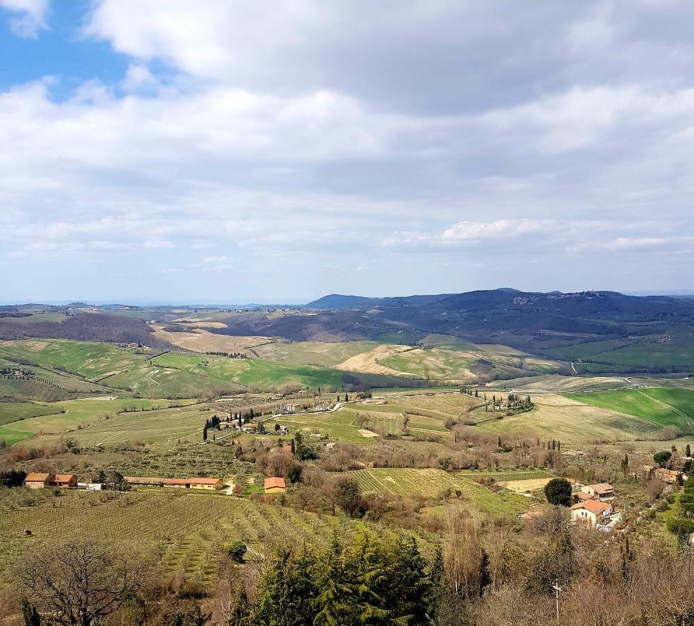 Holiday House Montepulciano - La Piana Bagian luar foto